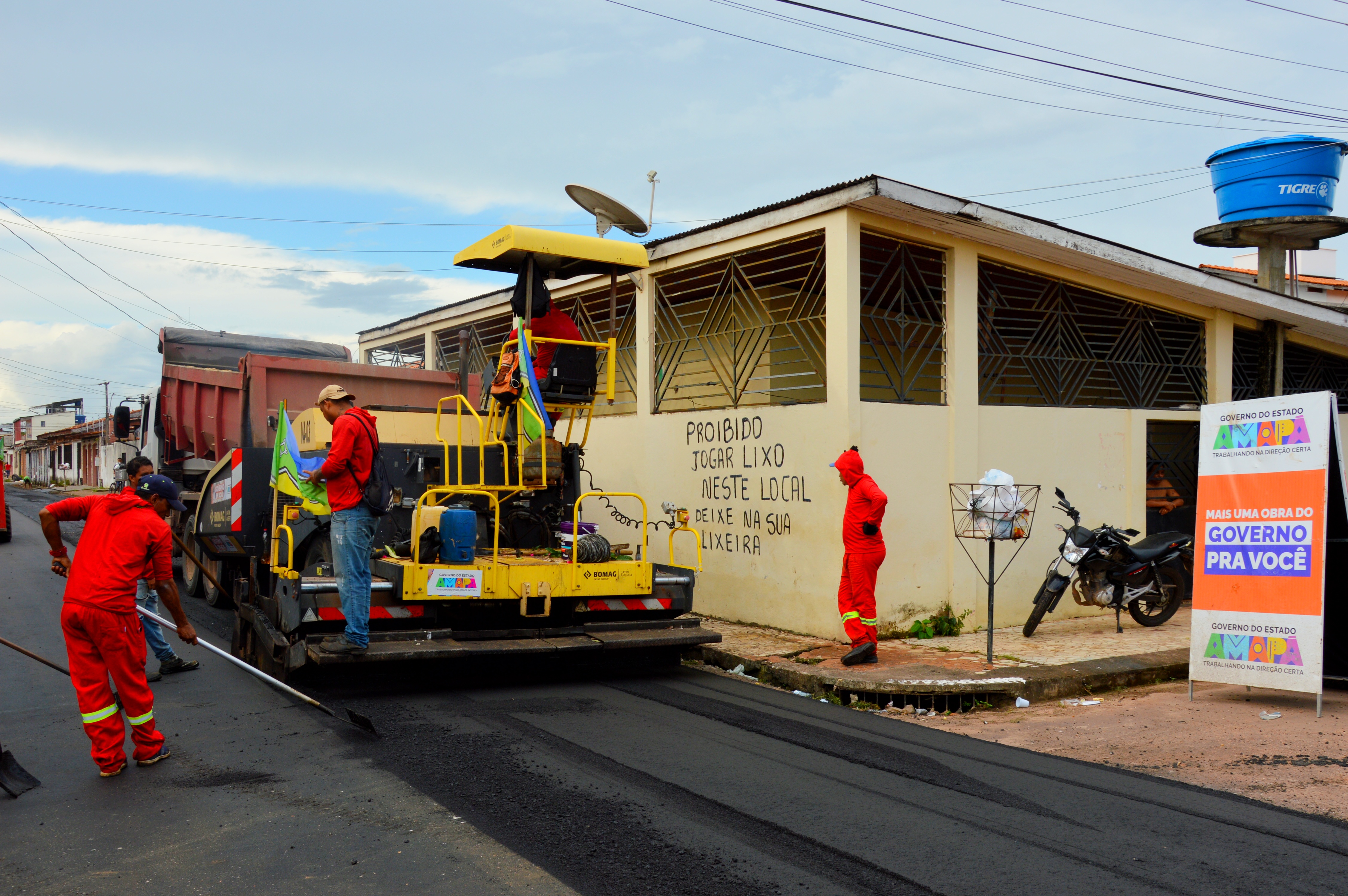 Governo do Amapá inicia nova frente de pavimentação no bairro Perpétuo Socorro, em Macapá