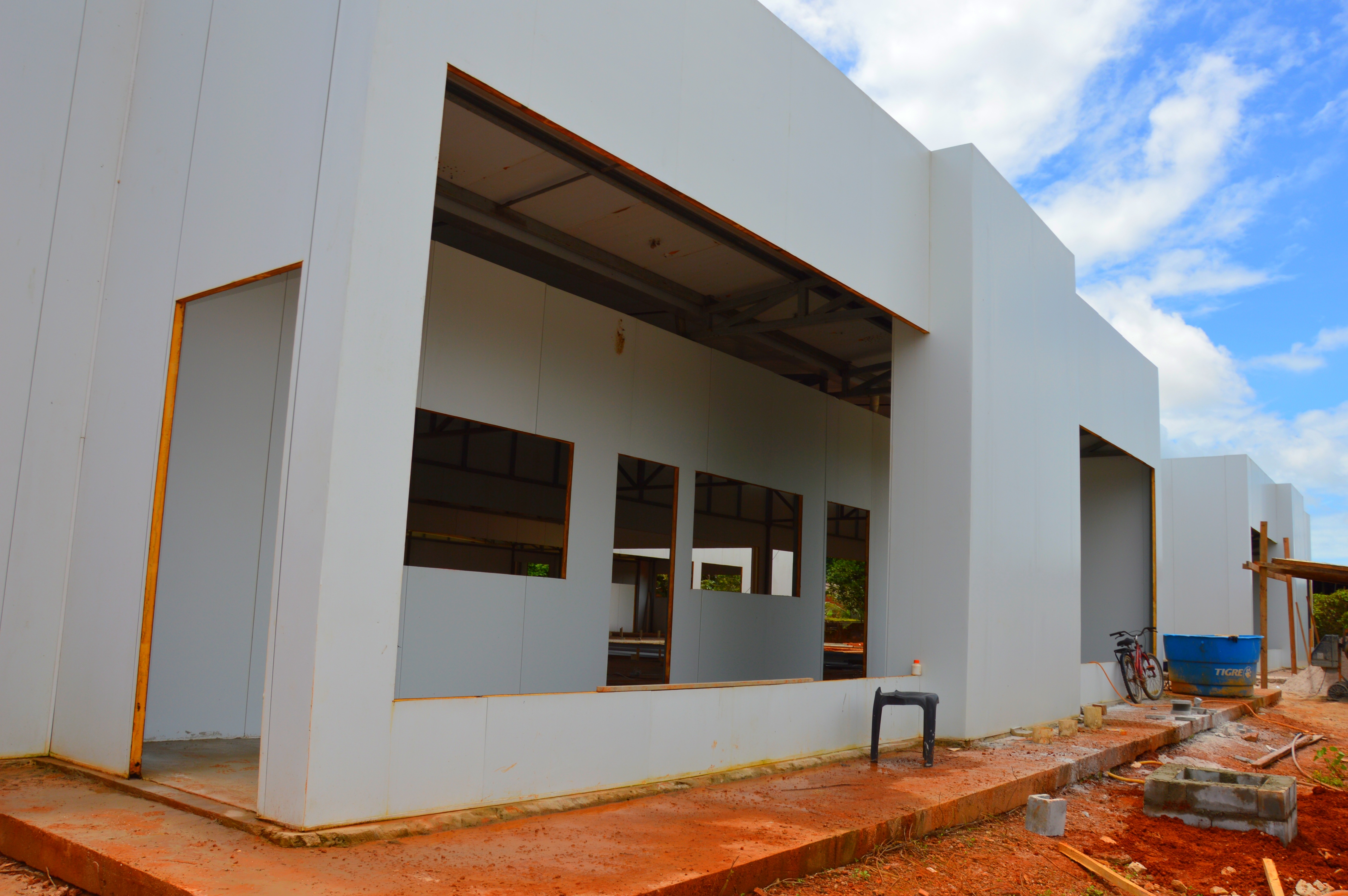 Governo do Estado atua na última etapa da construção da creche Maria Elizia no município de Amapá
