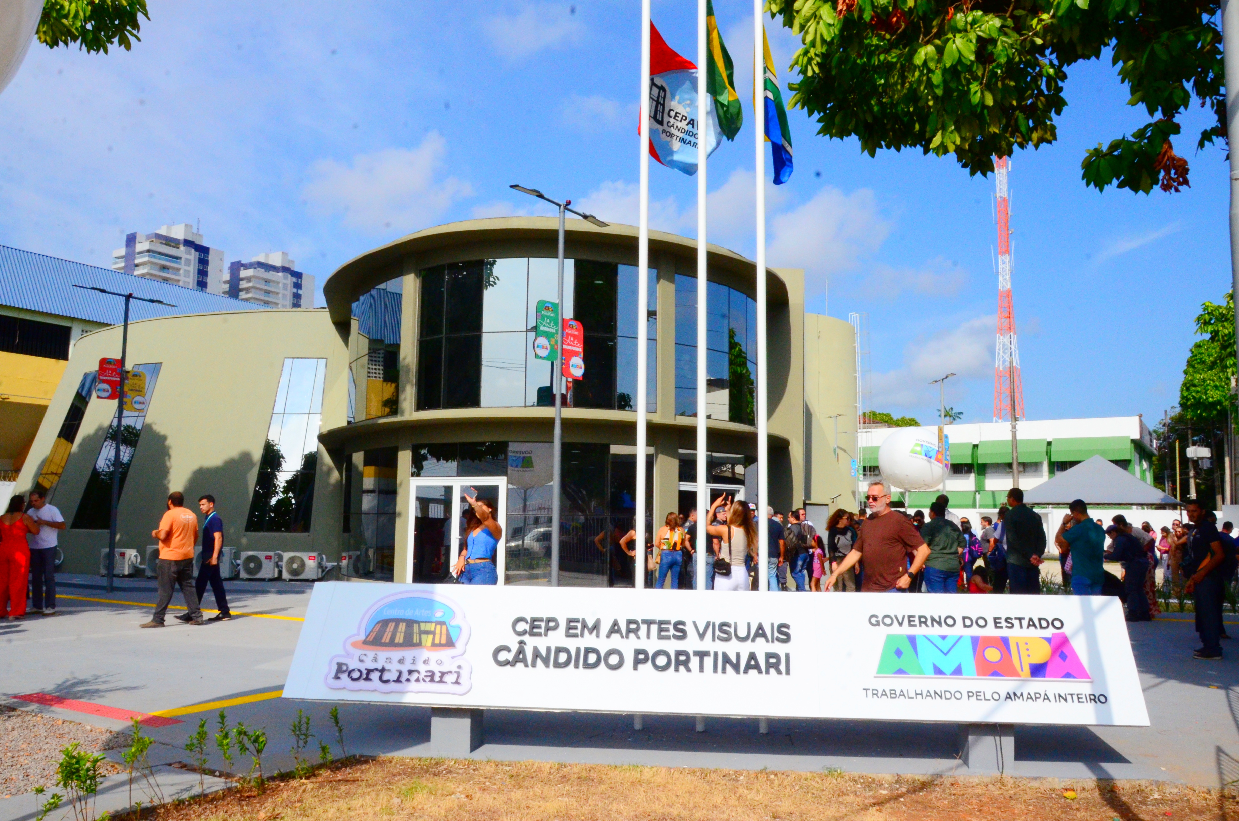 Governo do Estado entrega o Novo Cândido Portinari e devolve à população patrimônio histórico e cultural do Amapá