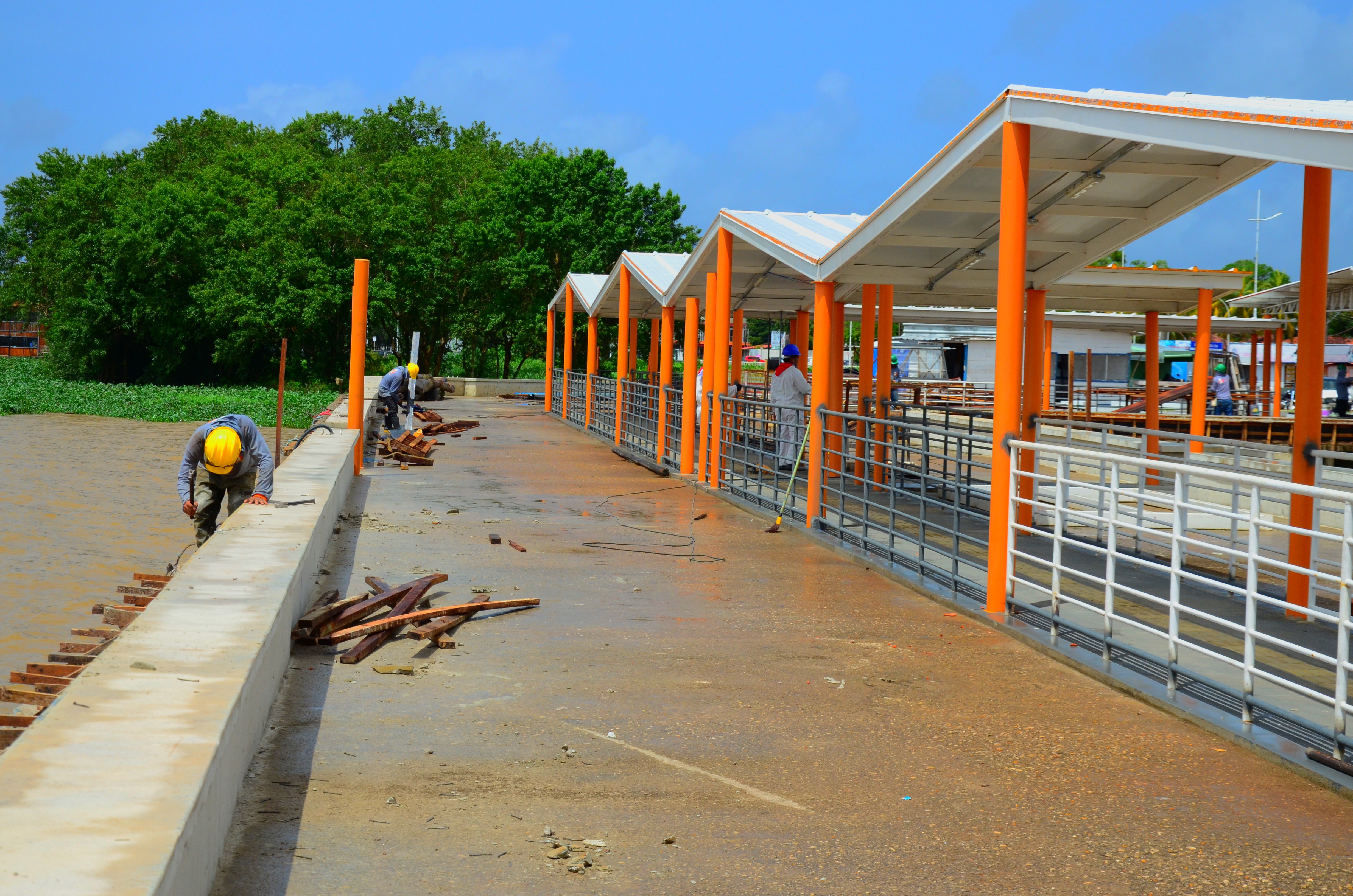 Terminal Hidroviário no píer 2 do Trapiche Santa Inês começa a ser estruturado e definido como novo ponto de chegada de embarcações, em Macapá