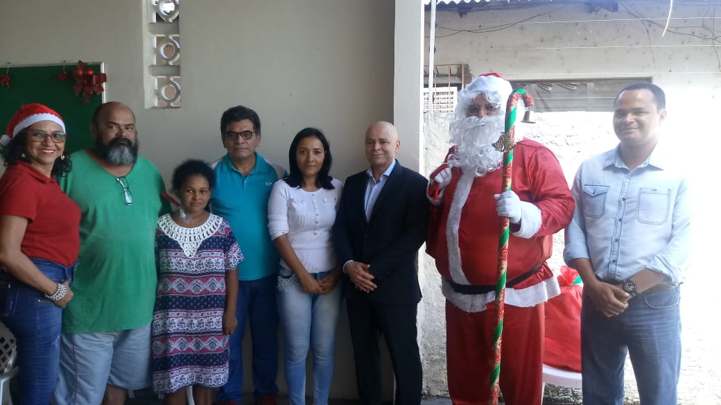 Instituição de apoio a pacientes com câncer recebe doação de 400 kg de alimentos
