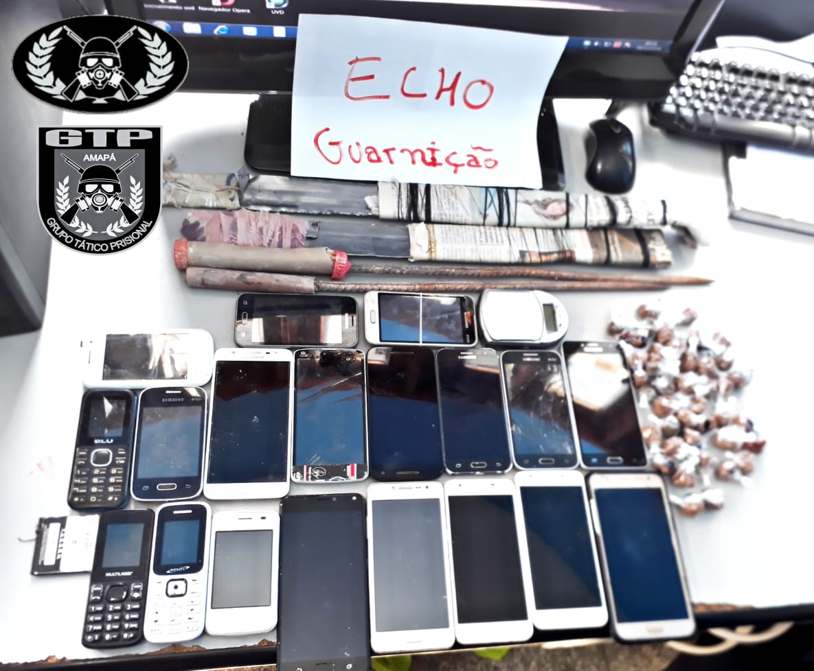 Agentes penitenciários apreendem celulares, armas e bebida artesanal no Iapen