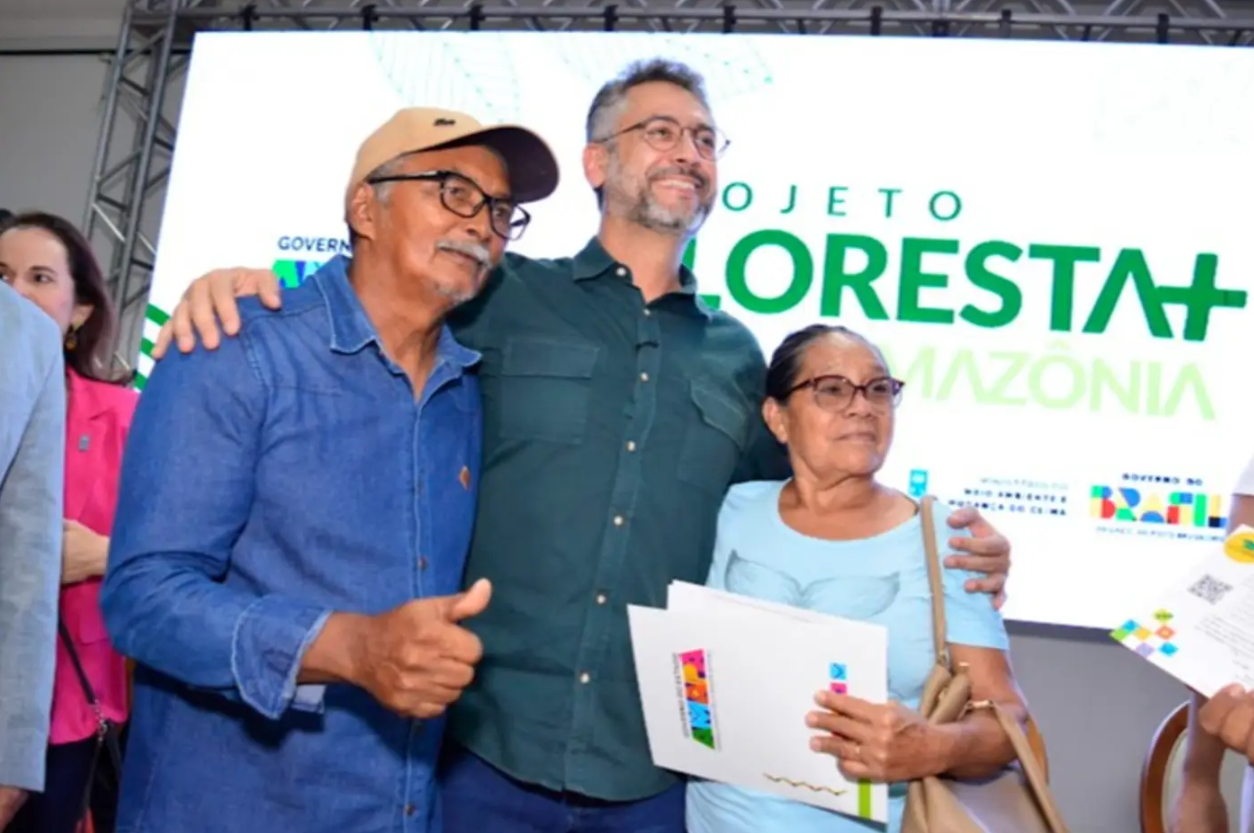 'Pela primeira vez, produtores rurais são beneficiados por preservar a floresta', afirma Clécio Luís no lançamento do Floresta+ Amazônia, no Amapá