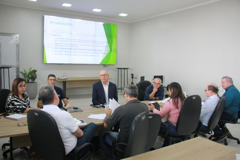 Governo do Amapá apresenta cadeias produtivas locais e avança na construção do Plano Estadual de Apoio à Sociobioeconomia 