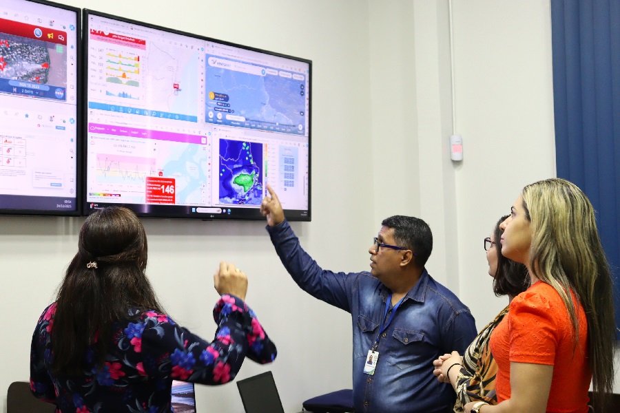 Sala de Situação instalada pelo Governo do Amapá monitora em tempo real dados ambientais do estado