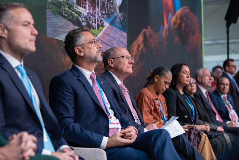 Essa COP tem a missão de colocar para o mundo a Amazônia real', defende governador do Amapá na abertura da COP30 Day, no Azerbaijão