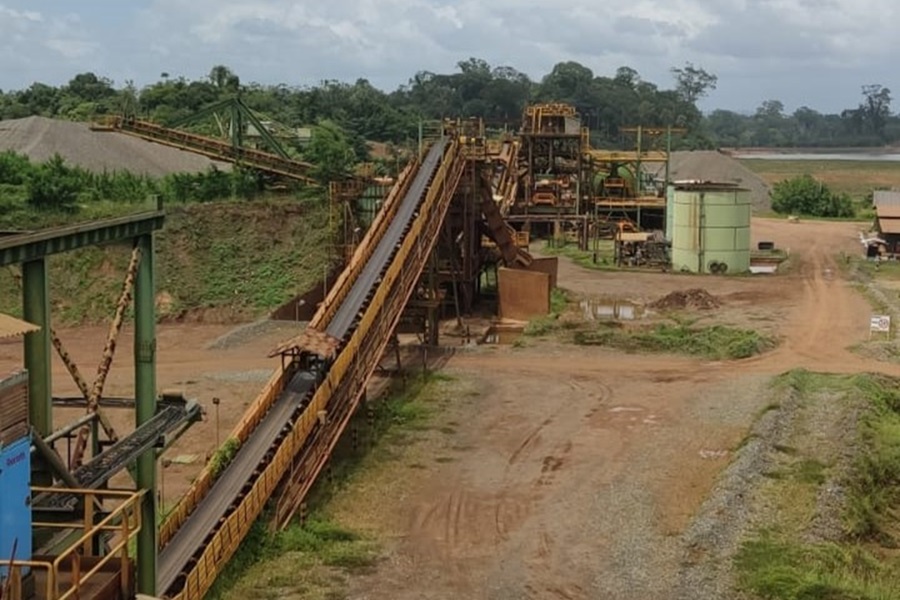 Governo do Amapá conhece técnicas sustentáveis de mineração em Pedra Branca do Amapari
