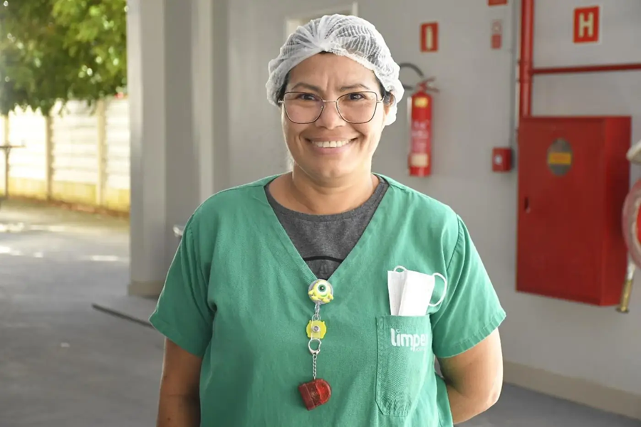'Só de receber a massagem, a gente sai renovada', diz técnica de enfermagem sobre ação de bem-estar no Hospital da Criança e do Adolescente, em Macapá