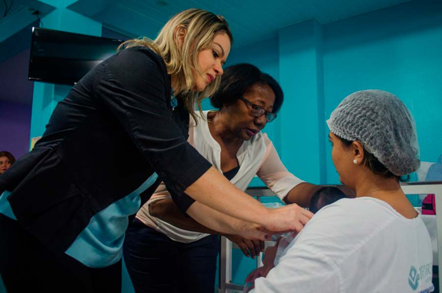 Hospital da Mulher Mãe Luzia implementa Método Canguru para diminuir mortalidade neonatal