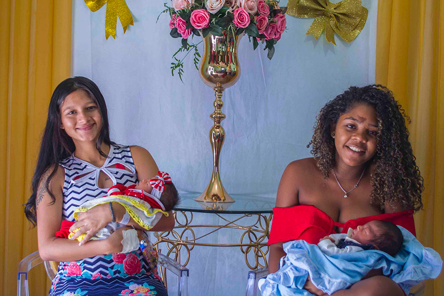 Mães compartilham experiências sobre amamentação no encerramento do ‘Agosto Dourado’