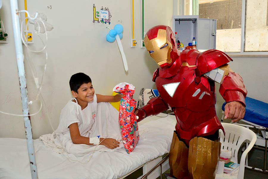 Hospitais vão arrecadar brinquedos para crianças em tratamento