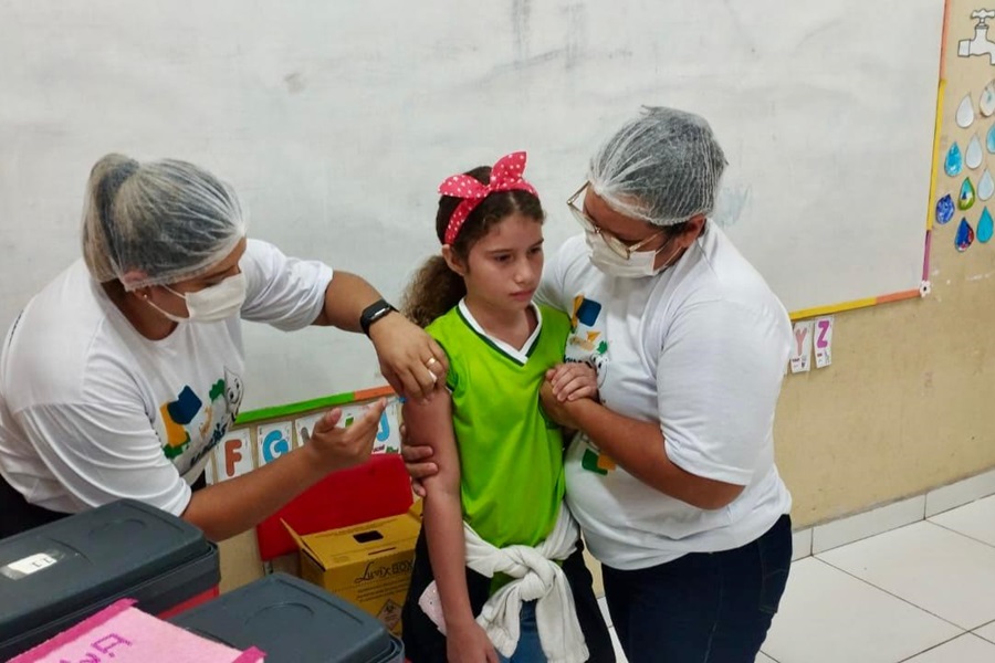 Vacinação nas Escolas: em dois meses, campanha do Governo do Amapá imunizou mais de 2 mil estudantes