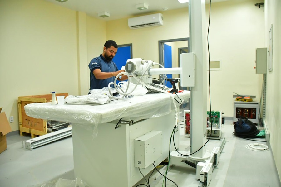Governo do Amapá garante novo aparelho de raio-x para o Hospital Estadual de Santana