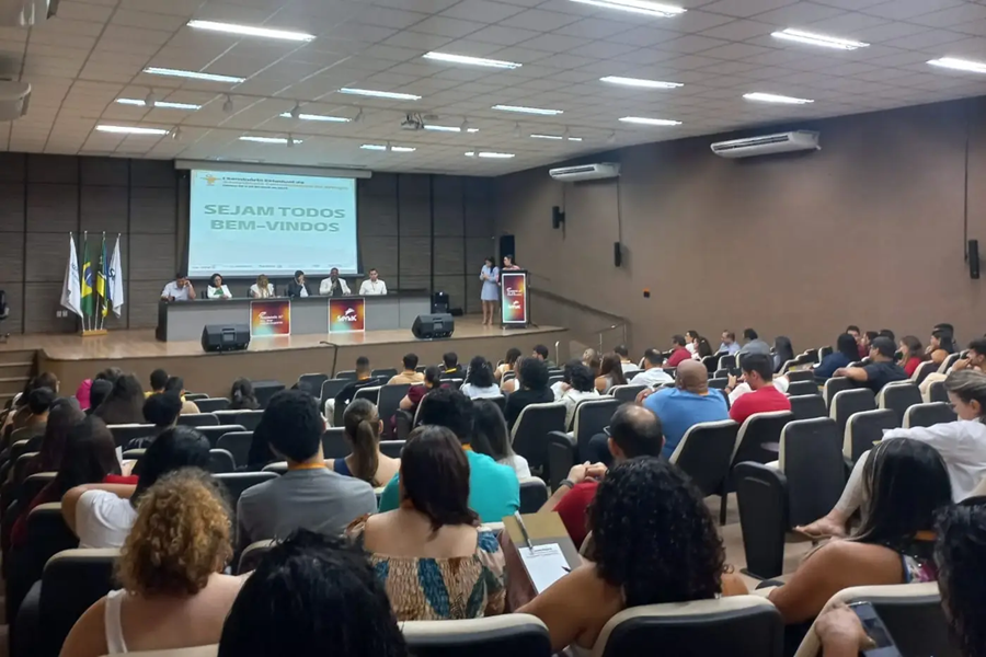 Governo do Amapá apoia programação que debate o fortalecimento da assistência farmacêutica no estado