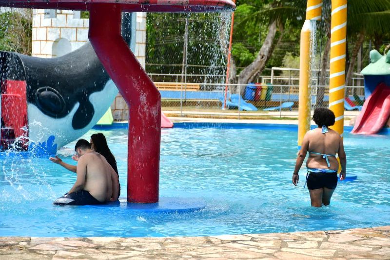 Terapia proporciona passeio para pacientes da enfermaria psiquiátrica do Hospital de Clínicas Alberto Lima, em Macapá