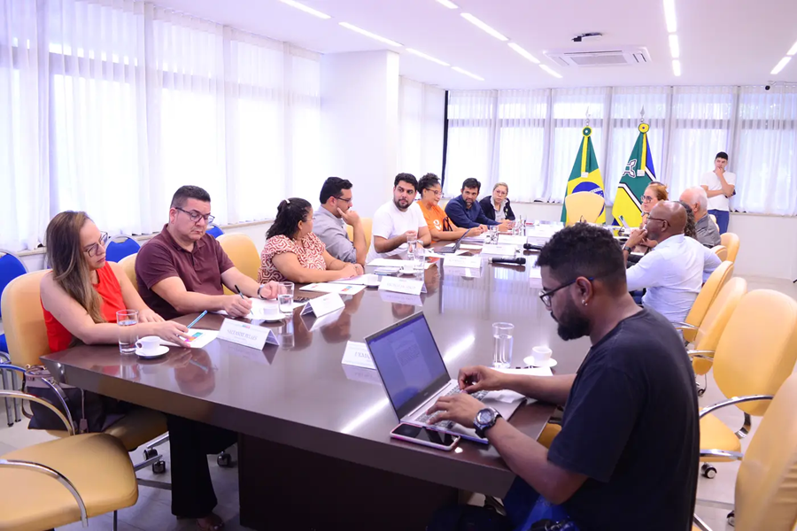Governo do Amapá dialoga sobre reestruturação das carreiras com sindicatos de profissionais da saúde