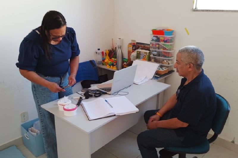 Reabilita Amapá: Governo do Estado entrega aparelhos auditivos para pacientes em Tartarugalzinho