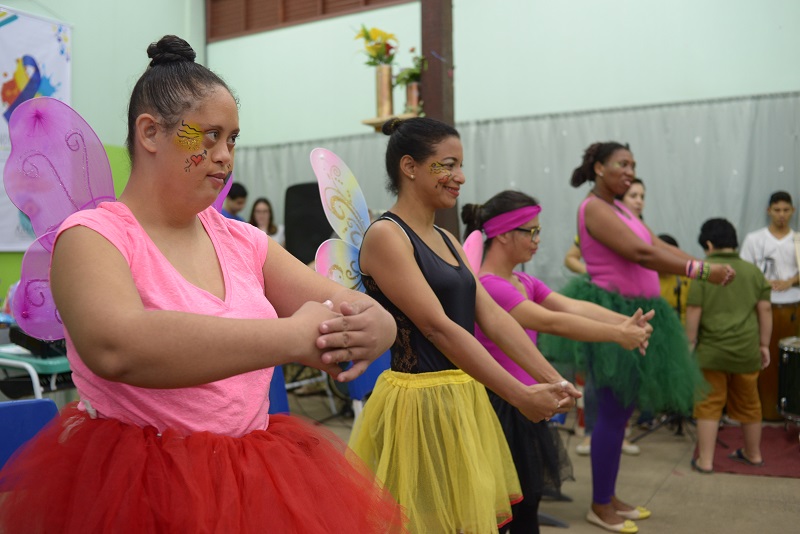 Programação com apresentações artísticas marca Dia Internacional da Síndrome de Down