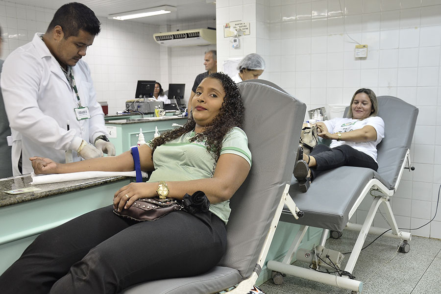 Campanha estimula mulheres a se tornarem doadoras de sangue