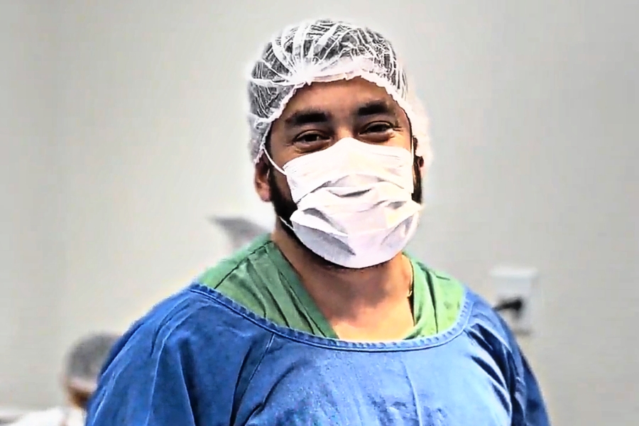 ‘Conseguimos ajudar pacientes e contribuir com nossa formação profissional’, conta médico residente do Hospital de Emergências de Macapá 