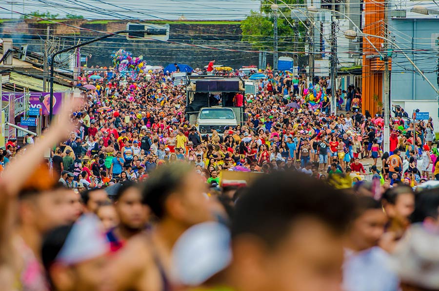 Foliões devem seguir dicas de saúde para aproveitar o carnaval