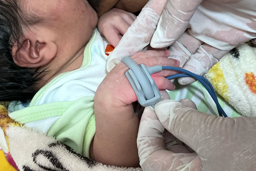 Maternidade do Hospital da Mulher Mãe Luzia realiza mais de 1,6 mil testes do coraçãozinho em recém-nascidos em 2025