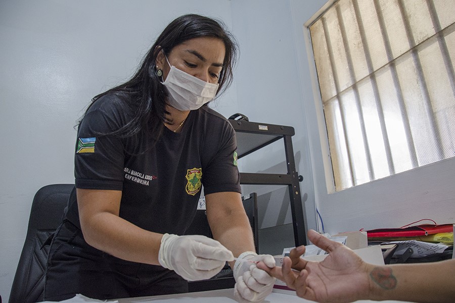 Cooperação técnica reduz em 80% a locomoção de detentos para unidades hospitalares