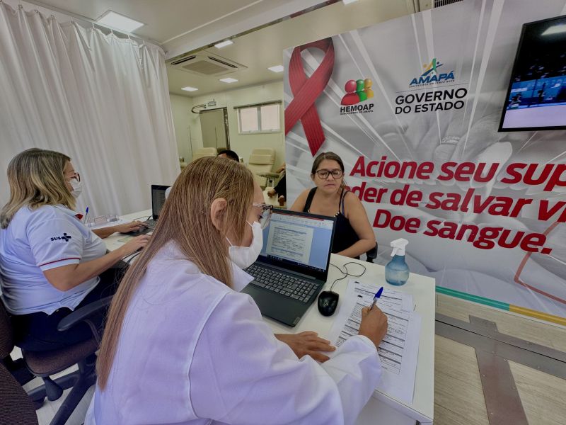 Carreta do Hemoap inicia atendimentos em Santana para ampliar captação de voluntários