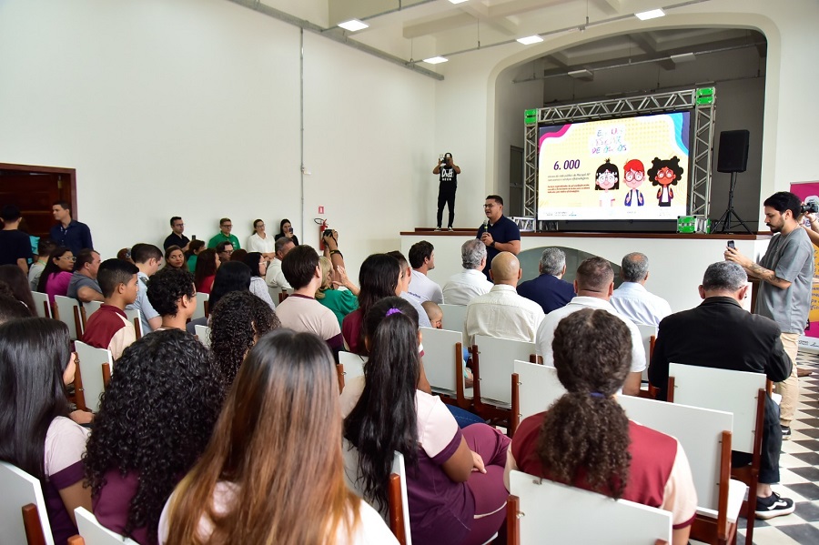 Governo do Amapá lança projeto para ofertar serviços oftalmológicos a mais de 10 mil alunos da rede estadual de ensino