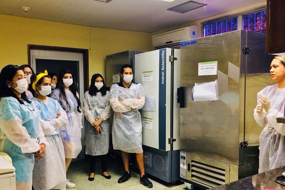 Acadêmicos atendem chamado do Hemoap e se organizam em grupos para doar sangue