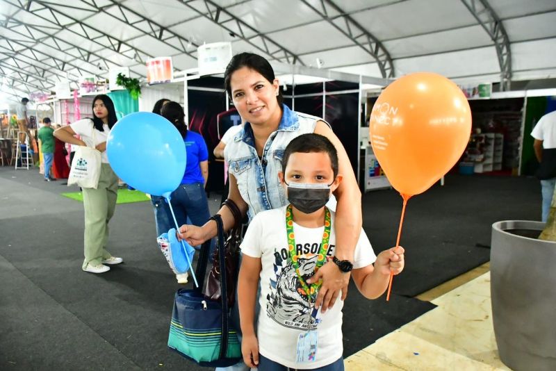 'Meu sonho é ser dentista', conta criança ao visitar espaço do programa Mais Sorriso na 53ª Expofeira do Amapá