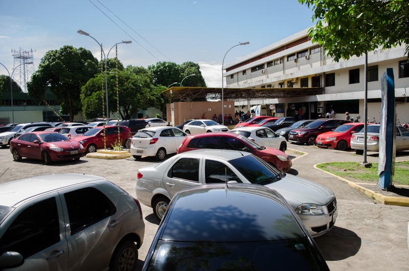  Hcal orienta sobre nova organização no estacionamento