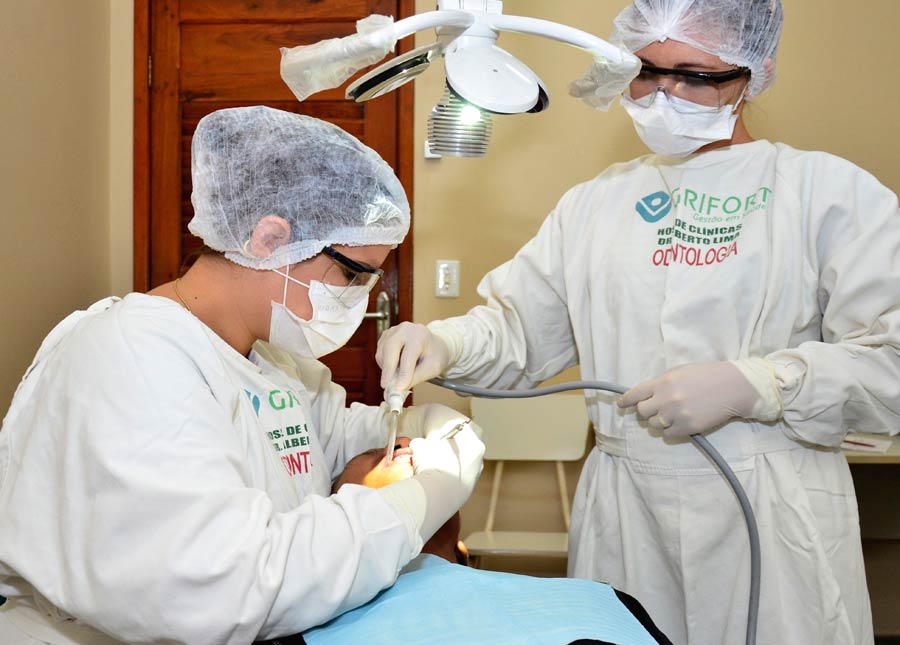 Dia Nacional da Saúde Bucal alerta para cuidados com a higiene oral
