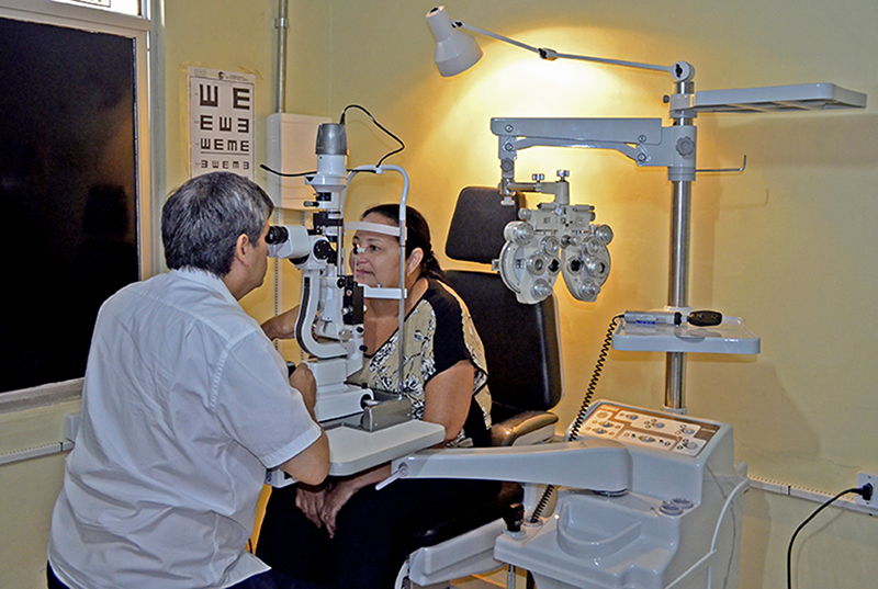 Novos equipamentos otimizam serviços de oftalmologia no Hcal