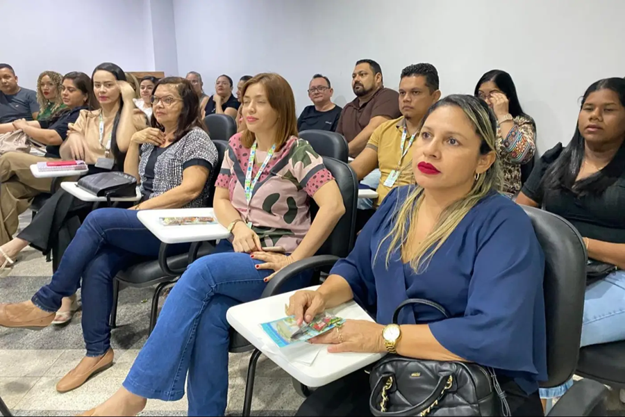 Governo do Amapá se reúne com multiprofissionais para levantar e debater dados da Rede de Atenção Psicossocial