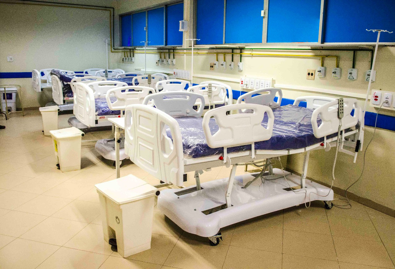 Hospital de Emergência abre nova sala de UTI e amplia número de leitos