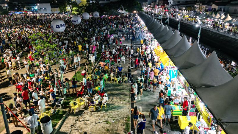 Governo do Amapá destina 200 vagas para empreendedores comercializarem bebidas e alimentos no maior Réveillon da Amazônia