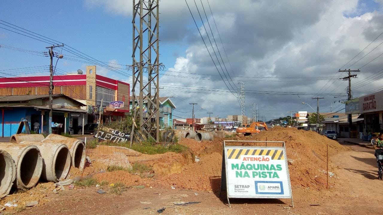 Secretaria de Transporte retoma correção do sistema de drenagem na Avenida 13 de Setembro