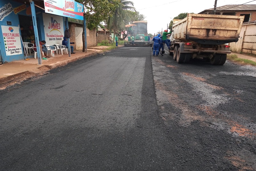 Mobilidade Urbana: Governo do Estado conclui pavimentação da principal via do Marabaixo 3