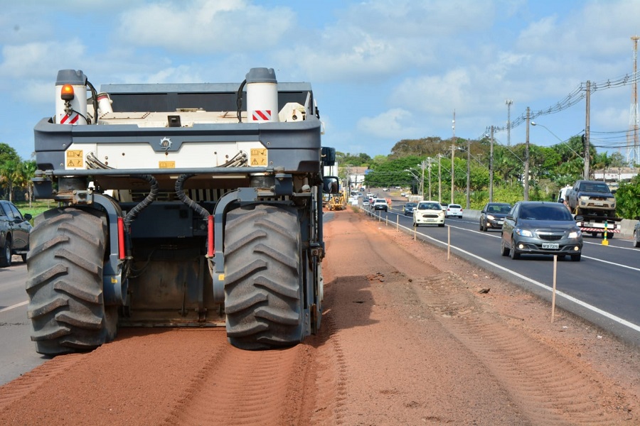 Duplicação da Duca Serra: Governo do Amapá intensifica serviços com quatro frentes de trabalho
