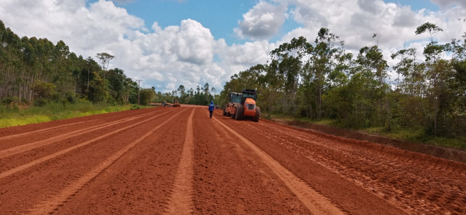 Plano Rodoviário Estadual: Frente de trabalho inicia terraplenagem em novo trecho da AP-070