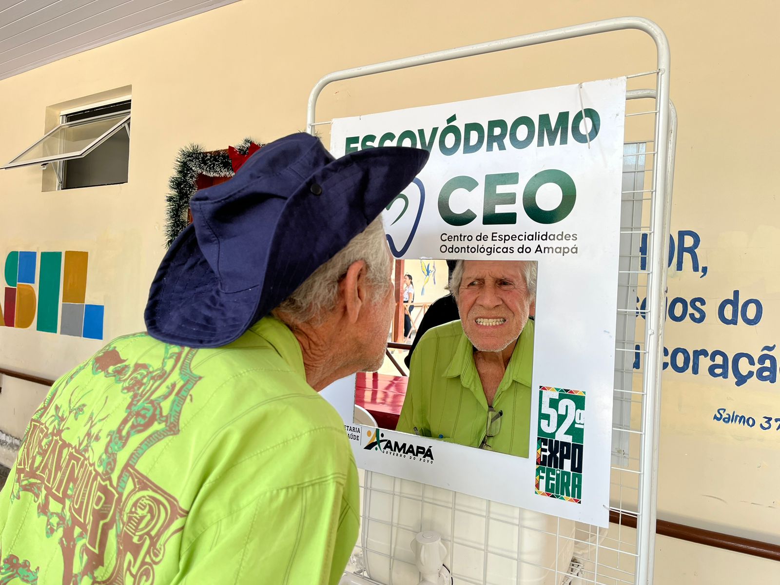 Governo do Amapá entrega prósteses dentárias para idosos do Abrigo São José