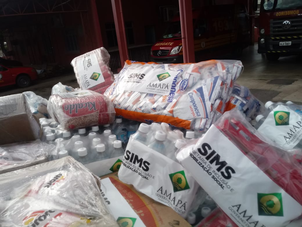 SIMS ENVIA ÁGUA E SUPRIMENTOS PARA BASE DE APOIO ÀS VÍTIMAS DO NAUFRÁGIO ANA KAROLINNE III