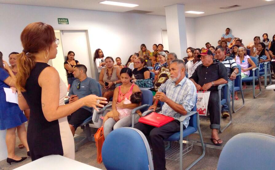 Sims e Caixa orientam candidatos aptos a moradias no Macapaba II