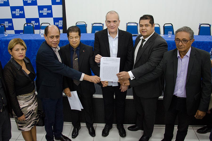 Amapá e Pará buscam soluções conjuntas para desenvolverem vocações produtivas