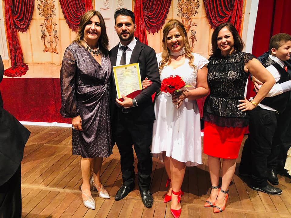 Casais trocam alianças no 1°Casamento Comunitário de Servidores das Unidades do SUPERFÁCIL E TJAP .