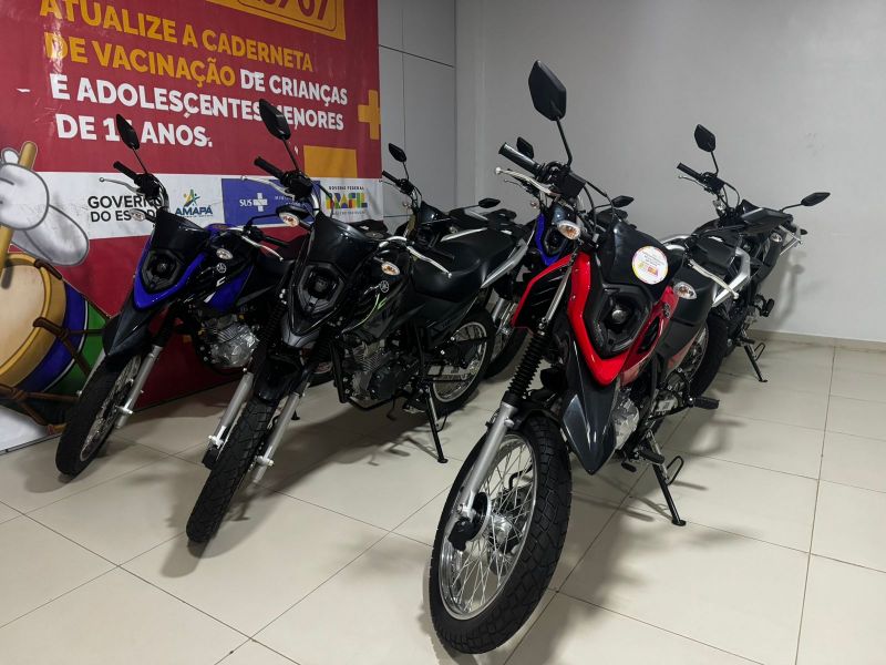 Ela voltou e cresceu!  Com uma estrutura maior e a presença de mais empreendedores, a 53ª Expofeira do Amapá se consolida como a maior feira de negócios da Amazônia. Para os 11 dias de evento, foram montados palcos, pavilhões, arenas, praças de alimentação, parque de diversão e espaços agrícolas e rurais.  Com foco no desenvolvimento econômico com sustentabilidade ambiental, a área total passou de 181,5 mil metros quadrados para 231 mil. A participação de empreendedores individuais e microempreendedores foi ampliada de 521 para 700. Além disso, 532 empresas vão disponibilizar produtos e serviços ao público.  A 53ª Expofeira conta com a parceria do Ministério do Turismo, dos senadores Davi Alcolumbre e Randolfe Rodrigues, Assembleia Legislativa do Amapá (Alap), Serviço Social do Comércio (Sesc), CEA Equatorial, distribuidora Caribeña e da Associação dos Municípios do Amapá.