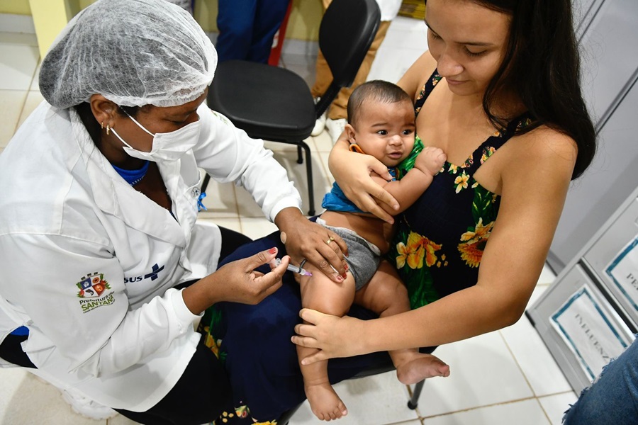 Governo do Amapá recebe mais de 10 mil doses de vacina contra subvariante da Covid-19