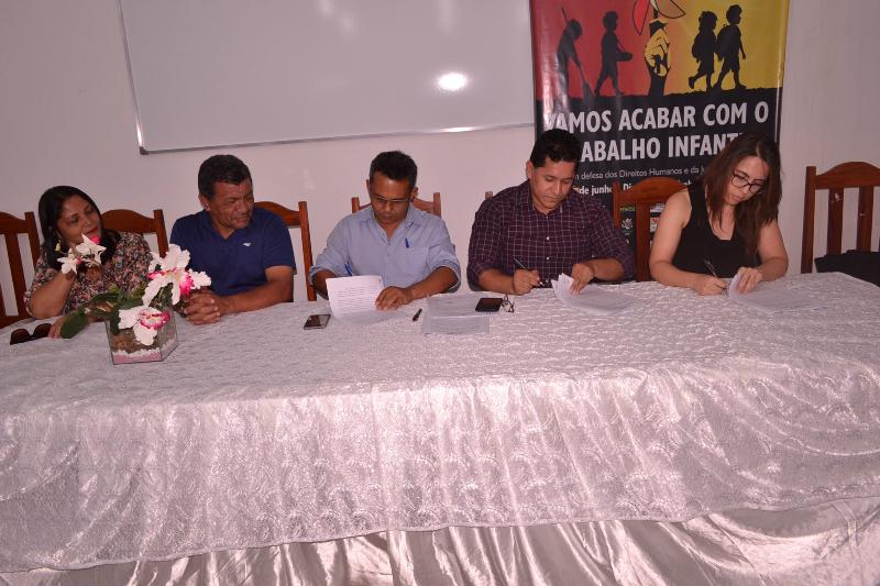 Governo do Amapá firma cooperação técnica para fortalecer combate ao trabalho infantil