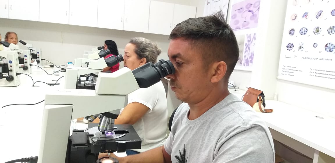 Curso de capacitação e atualização no diagnostico da Leishmaniose tegumentar americana